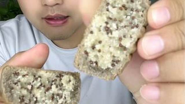 #揭秘 #打假 #试吃 #月饼 #口感特别好