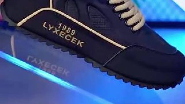 赶快入手这款男鞋吧，防水防滑，舒适百搭#软底软面穿上超舒服 #好穿不累脚 #超便宜超划算 #男鞋 #