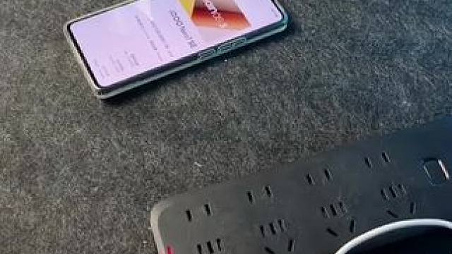 我的iqoo充电真的好快啊！！ #iQOO120W快充 #iqoo120w超级快充 #IQOOneo