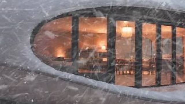 狂风暴雪的天气，呆在温暖舒适的森林小屋，聆听风雪，放松入眠 #白噪音 #助眠声音 #睡眠音乐 #催眠