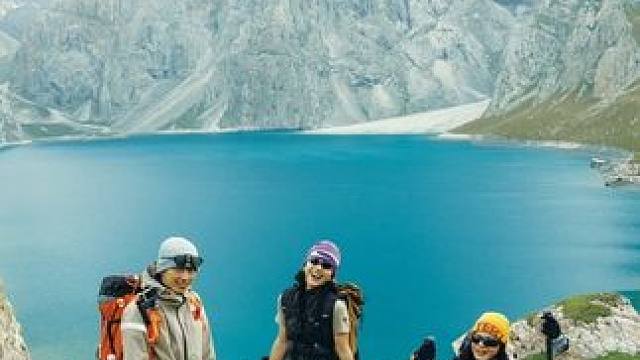 当我混进了一群"网红"户外博主圈里玩了一次狼人杀，我听到了……