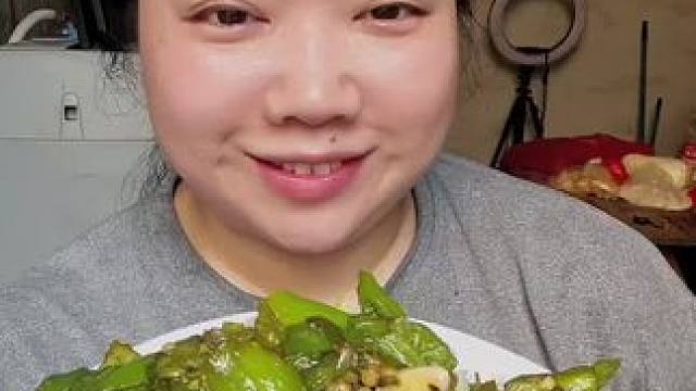 #大口吃面过瘾 #吃饭了 #爆辣 #开胃