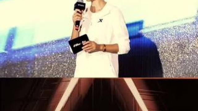 会长 吴向东 上台#特步 #跑鞋 #跑鞋推荐