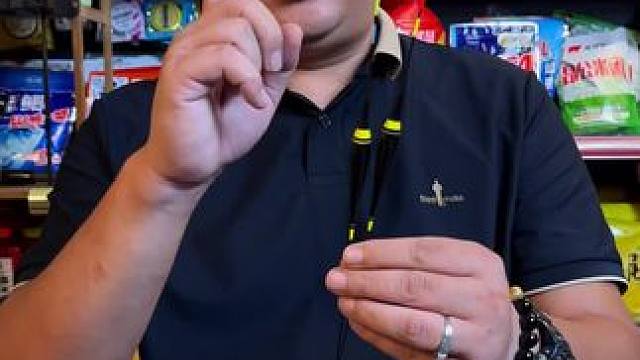 夜光漂搞活动了 咬钩变色的夜光漂，有两种漂尾搭配选择，现在搞活动了，有需要的钓友赶紧入手。#咬钩变色