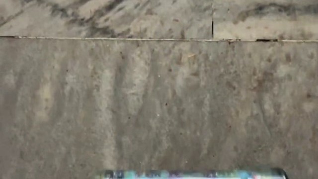 楼梯滚瓶子爆破解压时刻