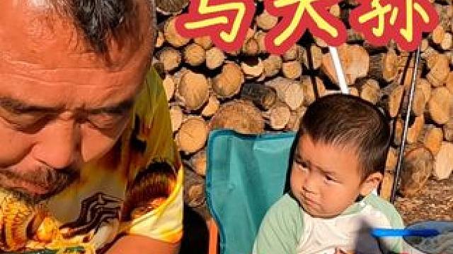 沙和尚的幸福生活，吃个早餐有大孙陪着，老好啦