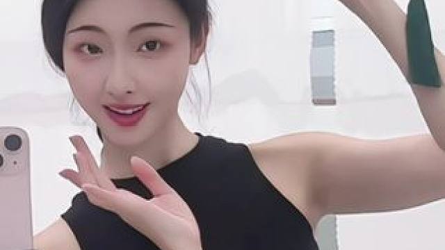 浅浅的尝试一下！媚 伤 羞 盼 大家更喜欢哪一个呢？#古典舞 #表情管理 #舞蹈表情