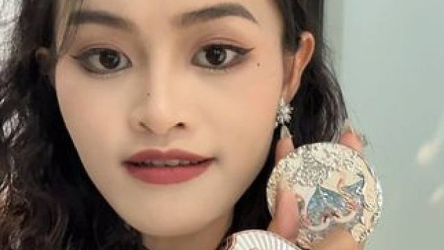 任意搭配的选择有很多哦，确定不来看看吗？ #美妆种草 #花知晓 #花知晓礼盒 #大学生化妆品 #美妆