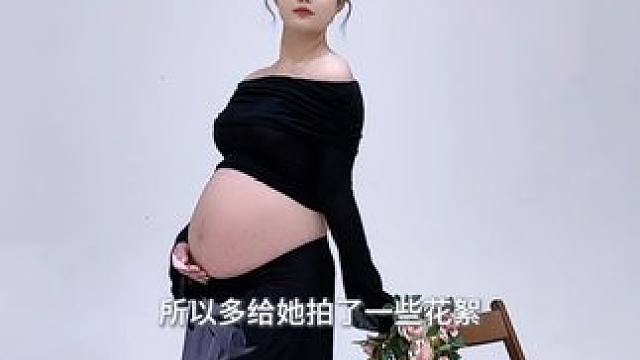 终于进入卸货倒计时咯，大大的肚子装着小小的你，二人世界即将变成三口之家啦～#孕期记录 #卸货倒计时 