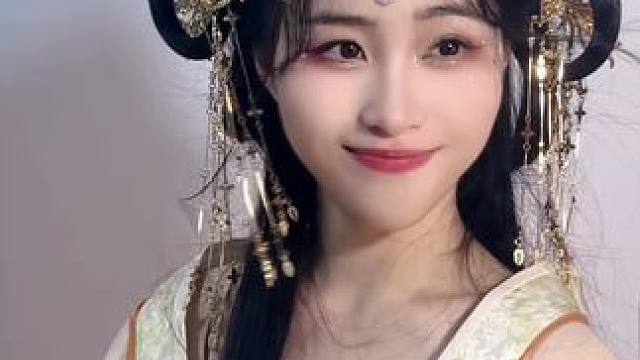 头饰注入灵魂 #汉服妆造 #国风 #原创古风计划 #古装造型 #古典妆造