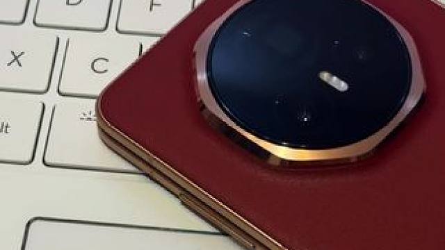 松山湖的车程只有四十分钟，但回不去的终将成为过去，荣耀也有自己的MateXT#华为matext #荣