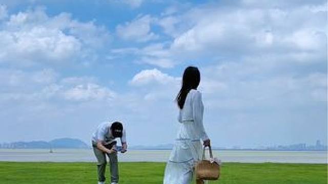 出去游玩试试这样拍，一镜到底太美了，简单易学又好看#拍摄技巧 #把生活拍成电影 #一镜到底 #手机运