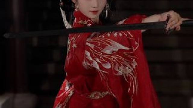 所以这个世上什么东西是永久的呢？ #怎么转身又是一阵心痛 #剑舞 #汉服