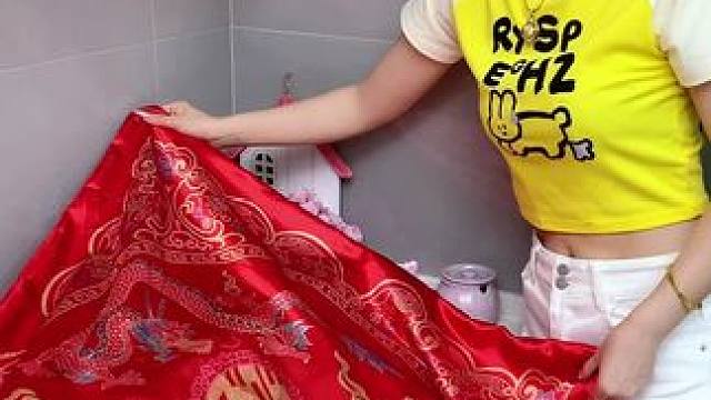 终于找到这款高颜值的奶油风锅盖架，免打孔挂墙上不占空间，大小锅盖都可以放#厨房好物  #锅盖架  #