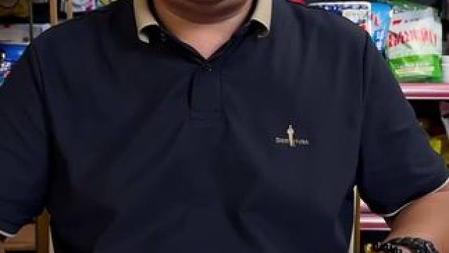 龙王恨菜籽饼红虫颗粒窝料 钓鱼打窝这款龙王恨菜籽饼的红虫颗粒，非常不错。经济实惠，关键是发窝子快。#