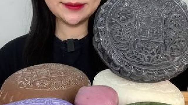 #冰皮月饼  抹茶香芋巧克力奶黄 软糯q弹 贼好吃#食味熊 芋泥奶酪球 动物奶油 芋泥口感细腻 满满