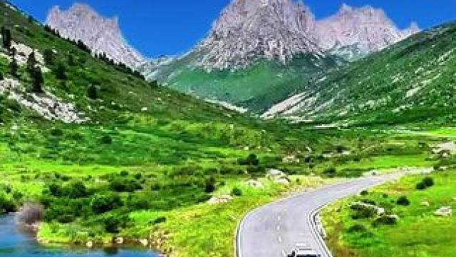 自驾想去的地方总有一天会抵达 #风景都在路上 #沿途风景随拍 #莲宝叶则 #自驾游风景 #人在旅途心