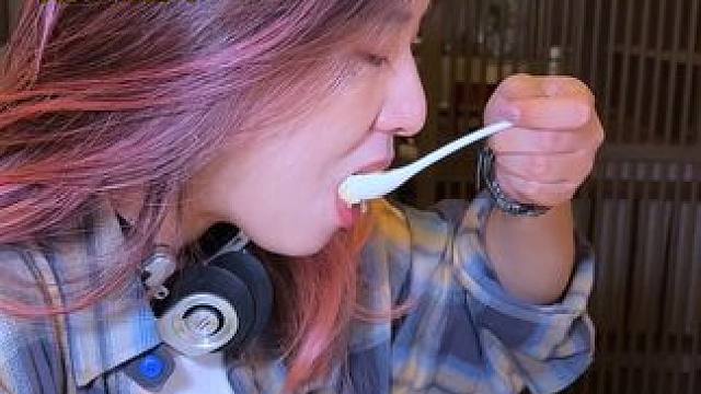 388免费停车也太爽了吧？好吧主要是这么一桌餐，梭子蟹外面的价格都打上400+了，这个套餐直接把性价