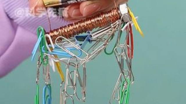 生活中小小是现象都是大大的物理化道理，让孩子在生活中提升科学思维，在小实验中增加物理化知识#涨知识 