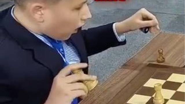 比赛中，你超时了也是这样的吗？大写的尴尬 #国际象棋 #人生如棋 #比赛现场 #是时候展现真正的技术