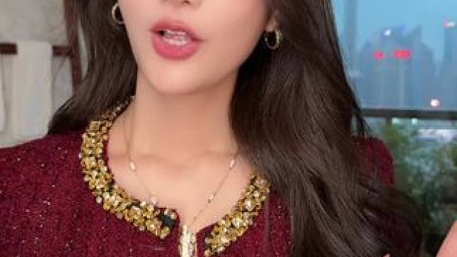 还有不到一小时！！美妆护肤专场来啦！！！ #仙女必备 #分享爱用物 #穿搭小心