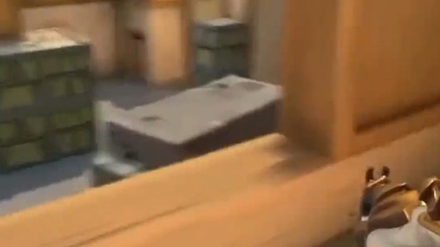 盖克大到人，然后屁股对人的bug什么时候修复啊