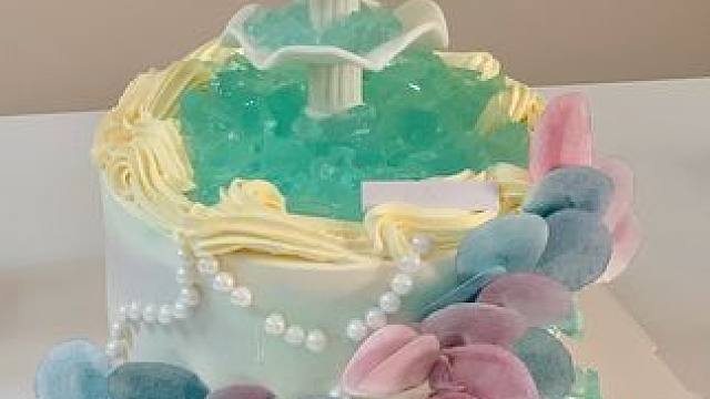 对着许愿池吹蜡烛愿望就一定会实现吧⛲️✨ #沉浸式做蛋糕 #南宁蛋糕 #南宁蛋糕定制 #许愿池蛋糕