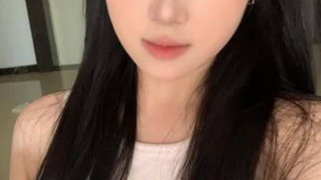 初秋来画这个低饱和裸妆！超适合日常通勤啊～#初秋 #低饱和 #淡妆 #开学妆容 #妆容分享