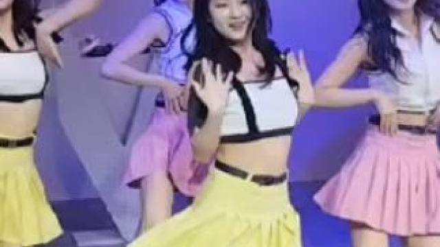 精彩演出进行中 #车展现场 #车展美女 #2024青岛秋季车展 #青岛秋季国际车展 #青岛车展