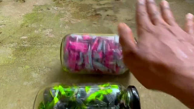 楼梯滚瓶子爆破解压时刻