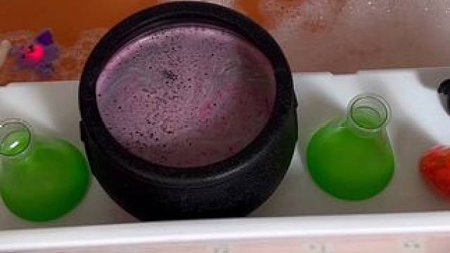 家居装饰分享｜精致宝妈给女儿布置万圣节主题泡澡浴缸vlog～✨☺️ 
#布置泡澡浴缸 #泡澡浴缸布置