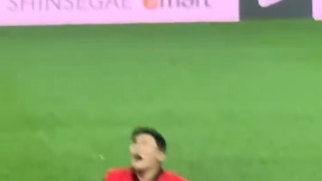 肺活量这么厉害 直接吐息了