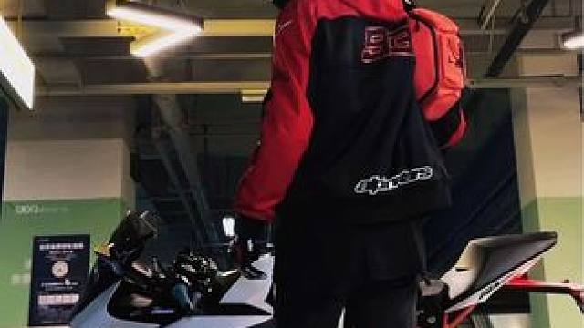 那。可以吗
#机车穿搭#a星 #机车 #挡泥板 #感觉