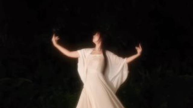 到底什么星座会喜欢这种感觉#翻跳 #氛围感 #跳舞