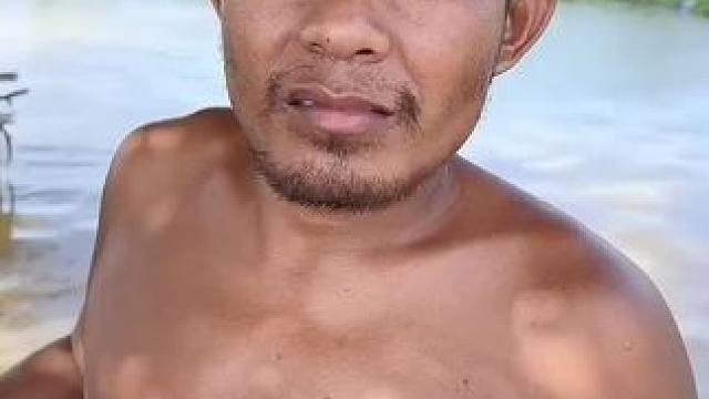 矮子...都是我做早餐 #看一遍笑一遍 #我的乡村生活 #笑到肚子疼 #全村最靓的仔 #东南亚矮子