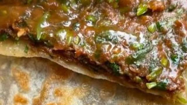 肉饼的家常做法（三），面皮薄如纸，外酥里嫩，一层肉馅一层皮 #肉饼 #馅饼 #千层饼