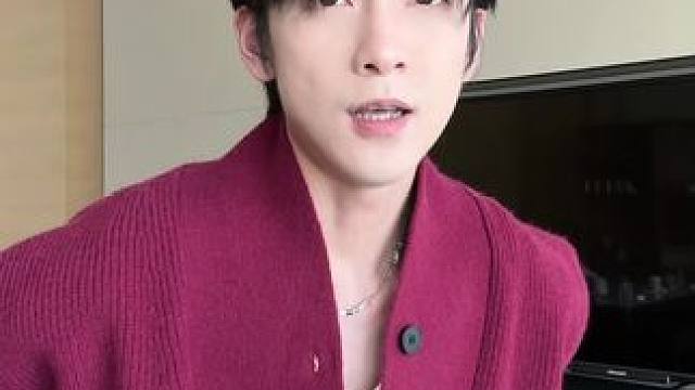 这种风格别太舒服啦！简单好看！#ootd穿搭 #cleanfit #毛衣 #毛衣控 #高级感