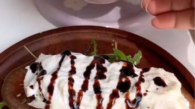 早餐volg｜布拉塔奶酪牛油果番茄开放三明治#我的厨房日记 #三明治 #早餐吃什么 #brunch 