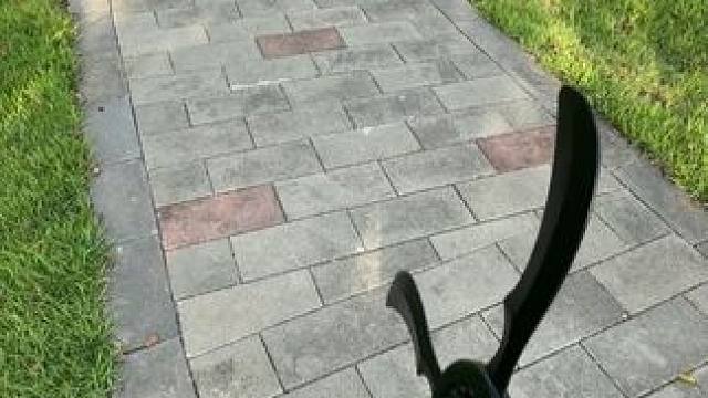 没有男生会拒绝佐助的风魔手里剑~ #火影忍者   #佐助   #酷炫   #有男生会拒绝这个玩具吗