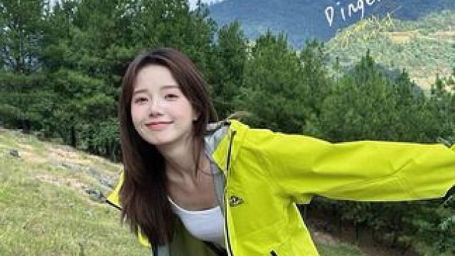 来登山你就这么拍，自由感一整个拉满了！#伯希和冲锋衣#伯希和岩壳冲锋衣#奔赴自然#淘宝真香好物#天猫