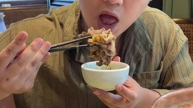 羊肉这个季节吃真舒服#铜火锅涮肉 #美食不可辜负