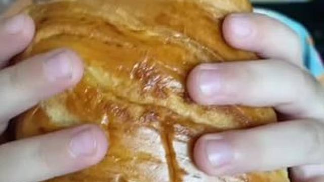 #今年要炫一种很新的月饼  19.94袋❤️#各地特色月饼上分大赛 #爱就是一起吃好多好多顿饭 #简