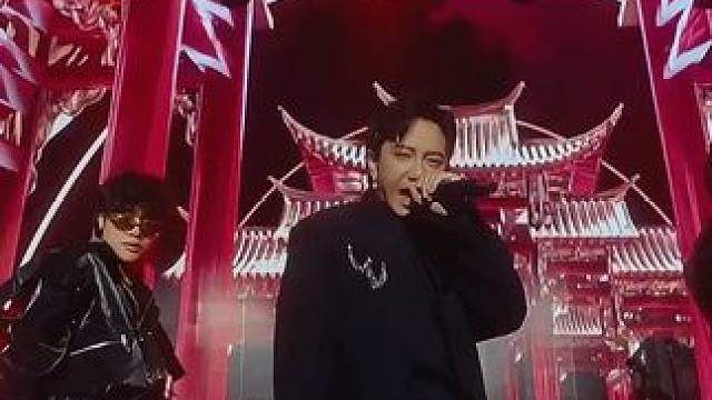 英雄永不过时#kickit 《英雄Kick lt》#男团 #酒吧 #zeta酒吧 #演出现场视频