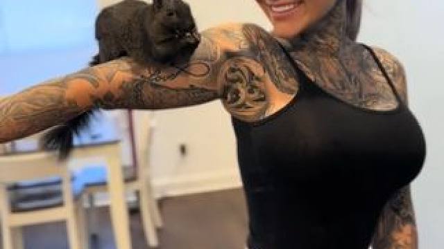 宠物松鼠️ #国外视频分享 #奇妙的动物 #宠物