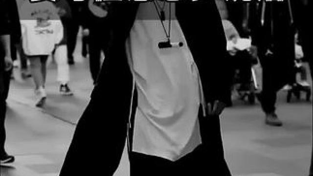 人在没钱时，要守住意念少说话