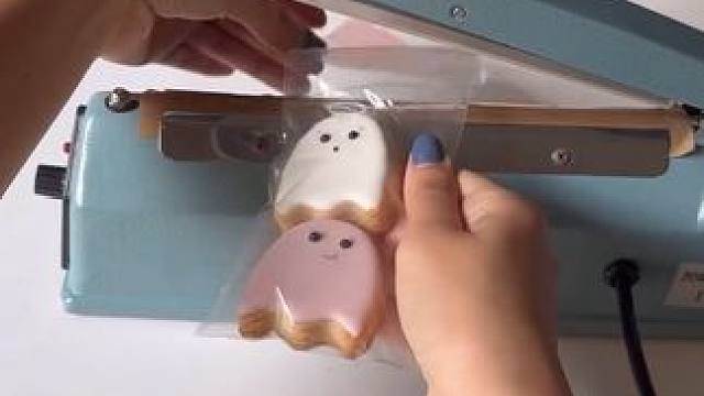 外国小姐姐沉浸式打包订单 #助眠解压 #打包视频 #强迫症治愈系 #解压 #声控解压