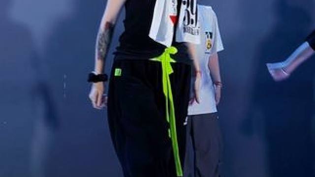 唷～#hiphop基础 #简单易学 #一学就会系列 #基本功组合 #雪灵编舞