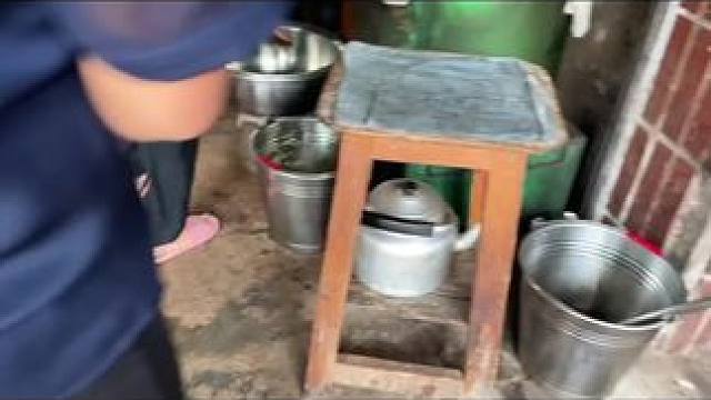 一种实惠易得鱼饵窝料你的镇上就有的鱼饵 一种实惠易得
鱼饵窝料
你的镇上就有的鱼饵
#鱼饵 #饵料窝