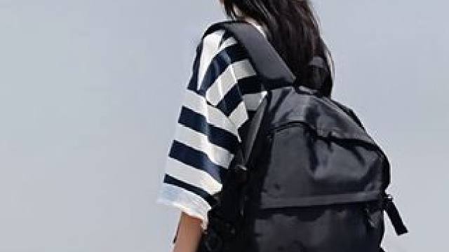 #帽子控看过来 #时尚百搭好看又实惠 #配饰分享 #双肩包 #双肩包推荐