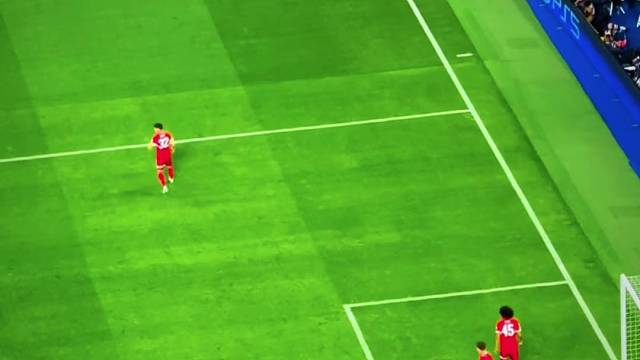 上帝视角欣赏下莫德里奇助攻吕迪格头球破门